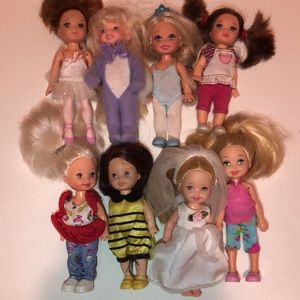 Kelly Barbie Doll set of 8 mini Mattel Chelsea
